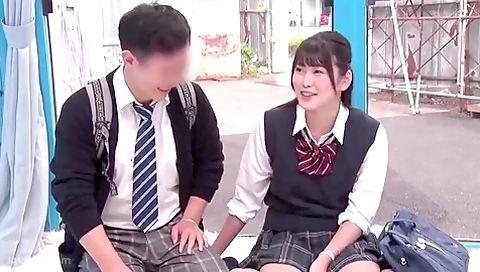 231112ちんちん当てられるかの勝負c4