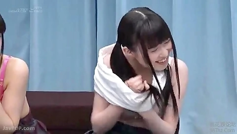 240310下着モニターで割れ目に挿入b5
